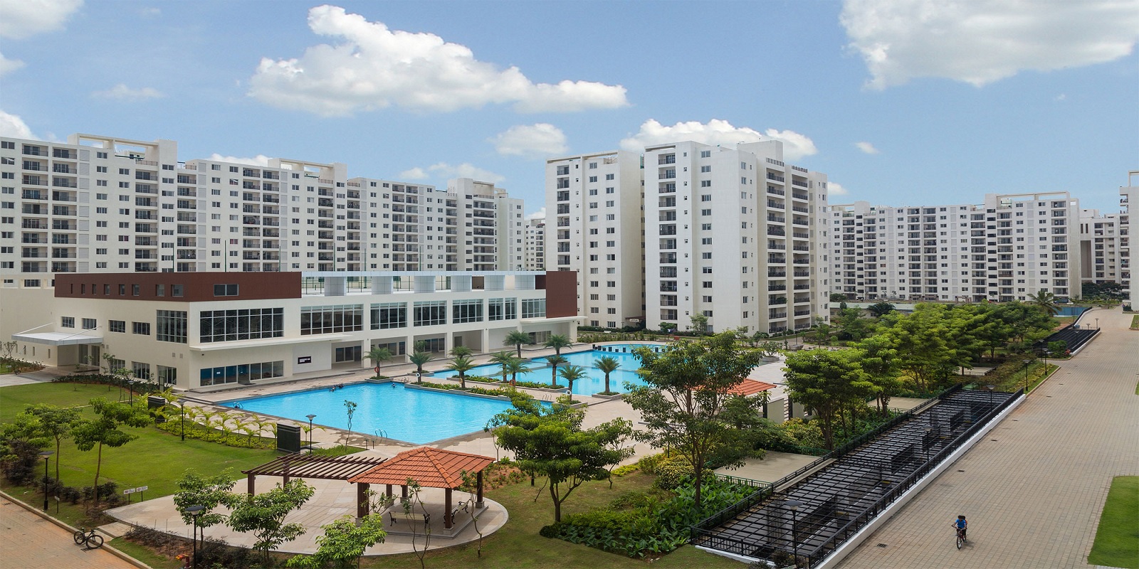 Adarsh Palm Retreat Condominius Featured Image